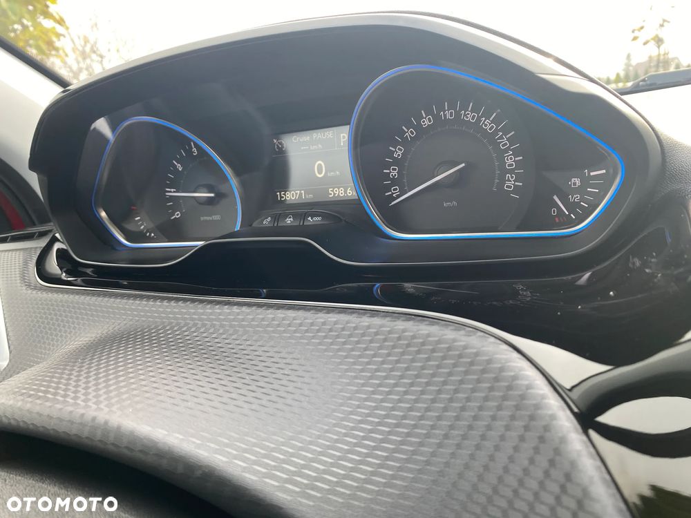 Peugeot 2008 PureTech 110 GPF Stop&Start EAT6 Crossway - 18