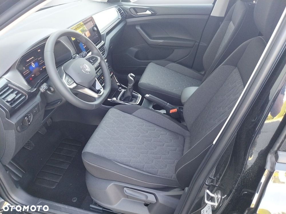 Volkswagen T-Cross - 11