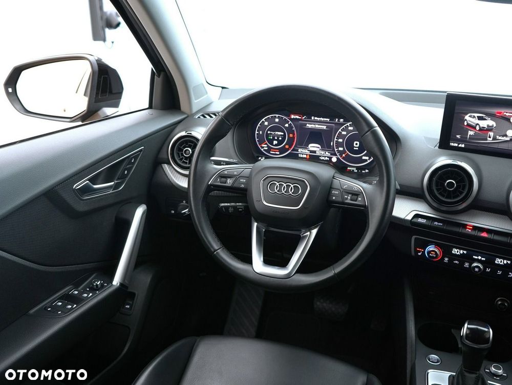 Audi Q2 - 24