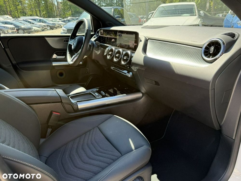 Mercedes-Benz Klasa B 220 d 8G-DCT Progressive Advanced - 19