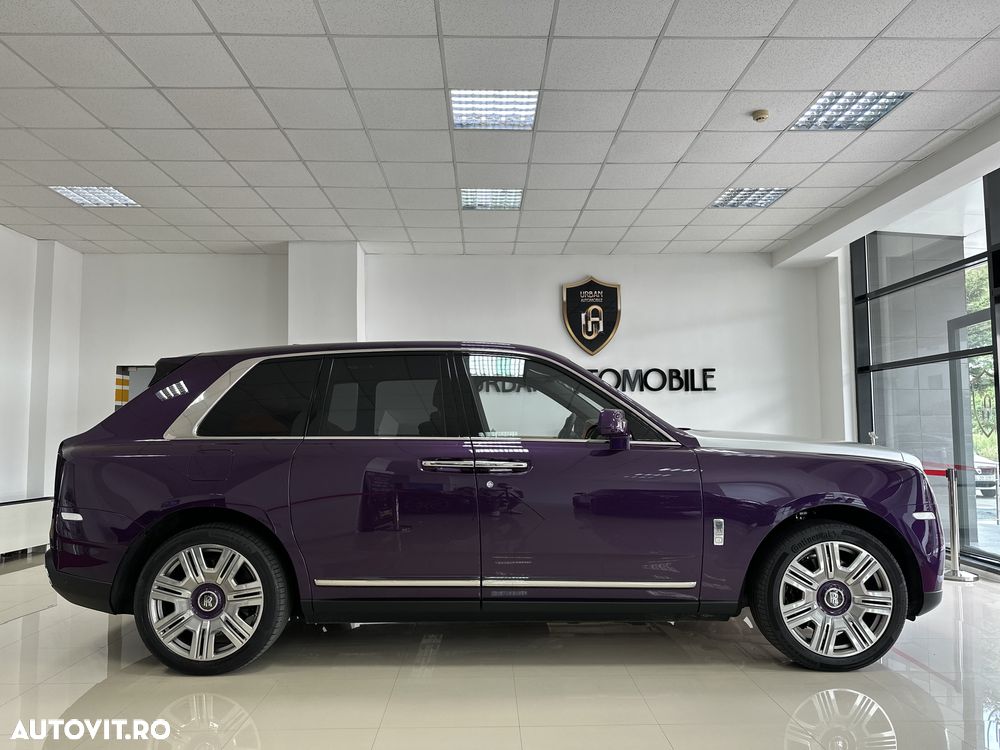 Rolls-Royce Cullinan - 7