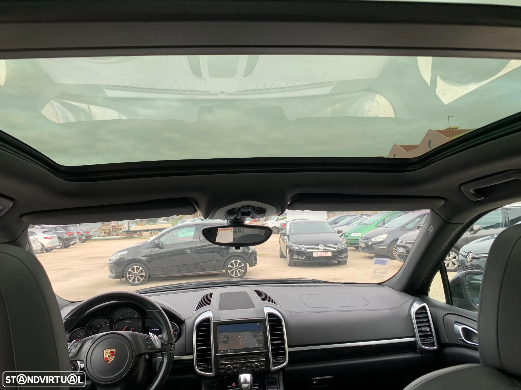 Porsche Cayenne Diesel Tiptronic S - 32