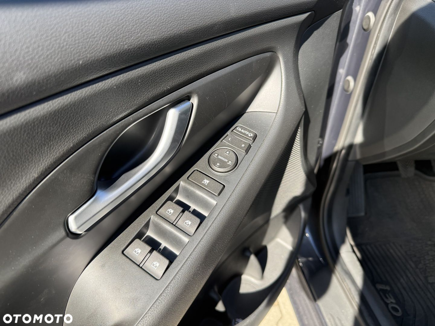 Hyundai i30 1.5 DPI Modern - 10