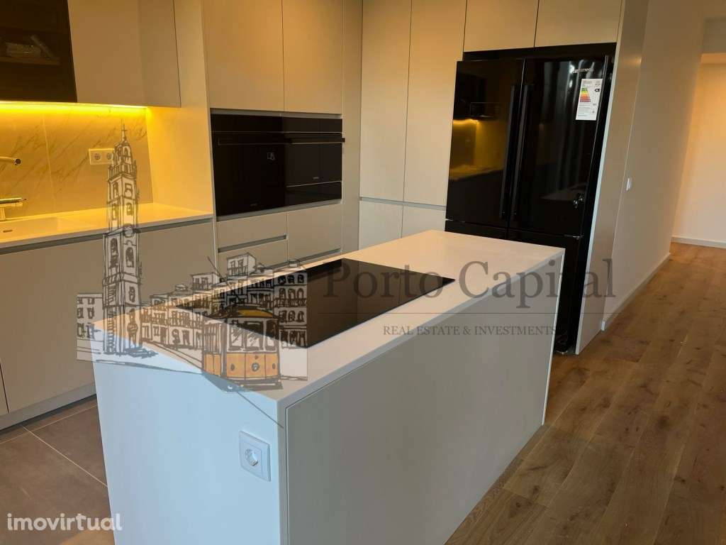 EXCELENTE APARTAMENTO T3, COM COZINHA EQUIPADA, VARANDAS E LUGAR DE... - Grande imagem: 3/33