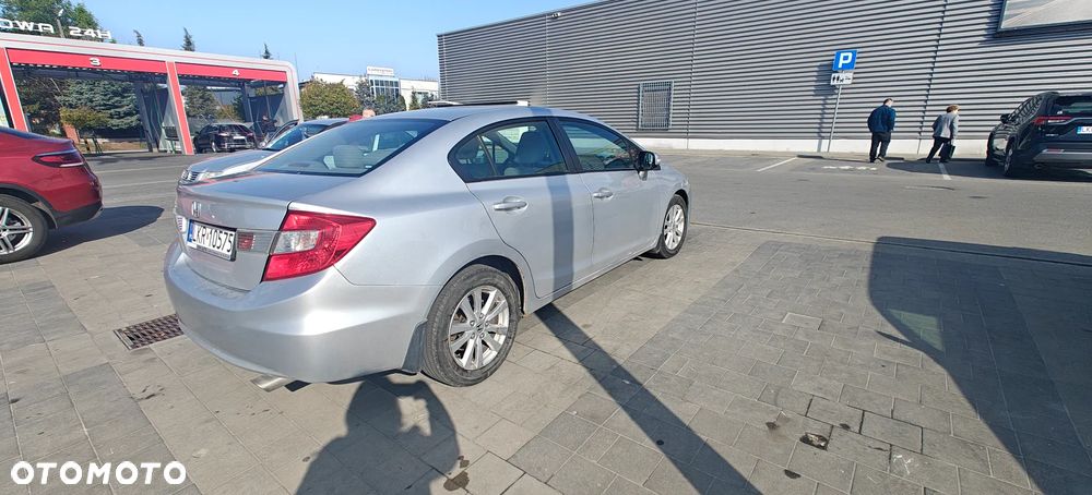 Honda Civic 1.8 Comfort - 8