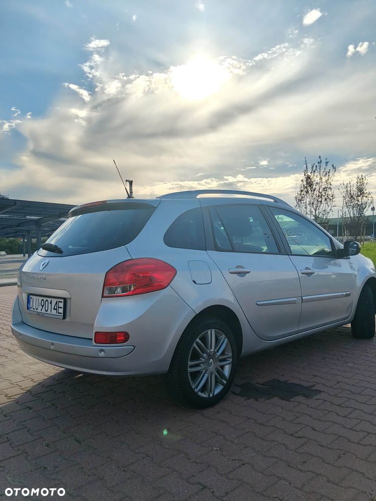 Renault Clio 1.6 16V Night&Day - 18
