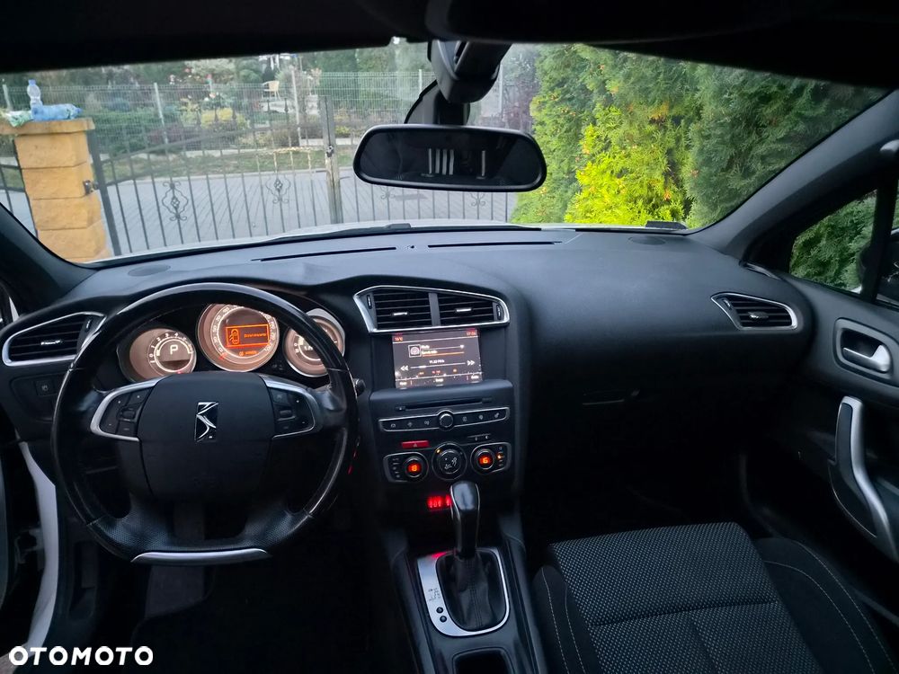 DS Automobiles DS 4 - 4