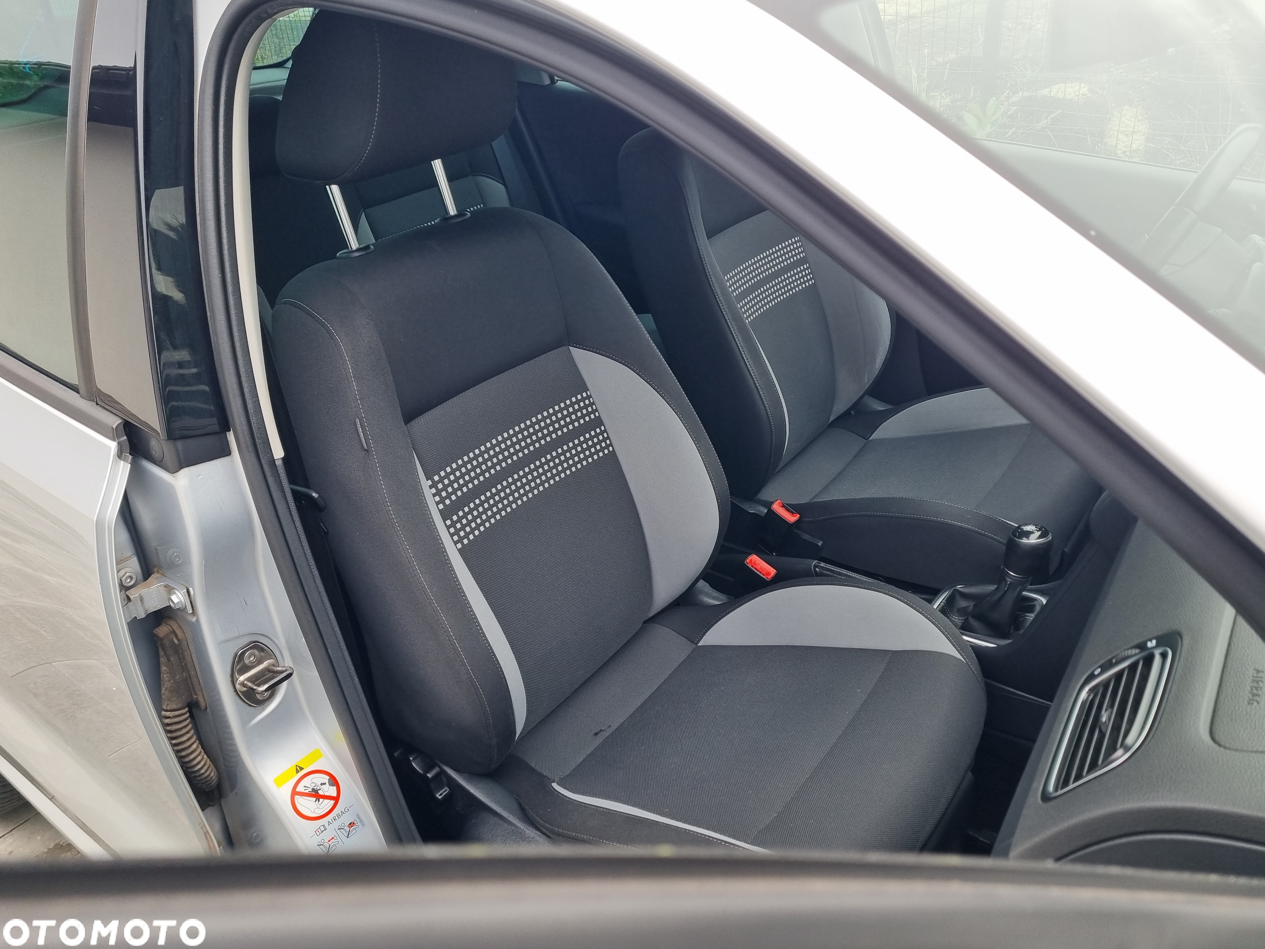 Volkswagen Polo 1.2 Life - 25