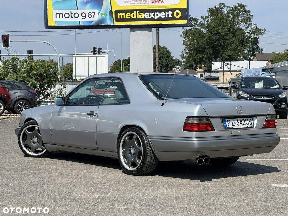 Mercedes-Benz W124 (1984-1993) - 8