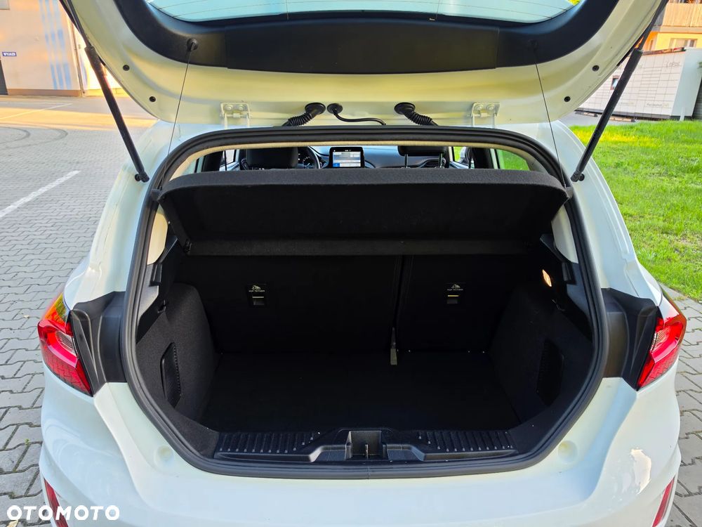 Ford Fiesta - 28