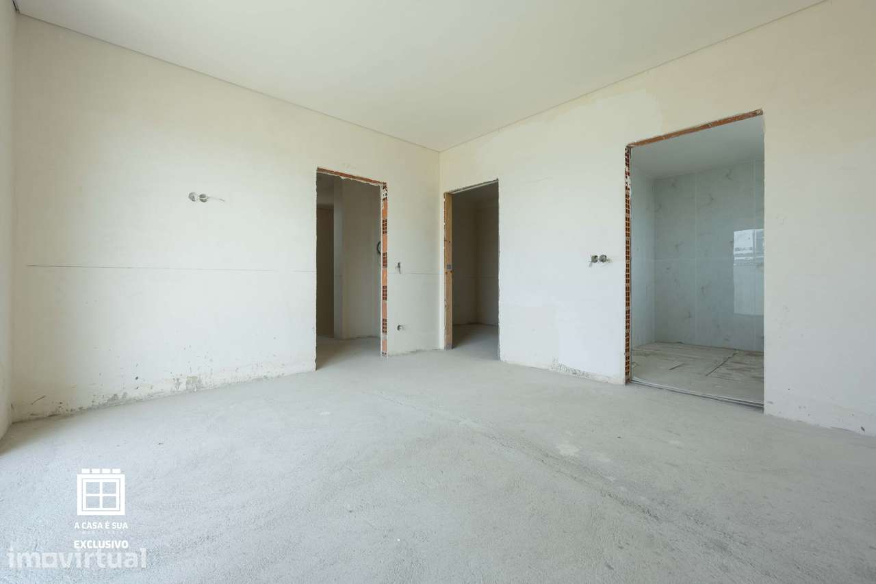 Moradia T3+1 em construção com excelente localização - Exclusivo - Grande imagem: 3/39