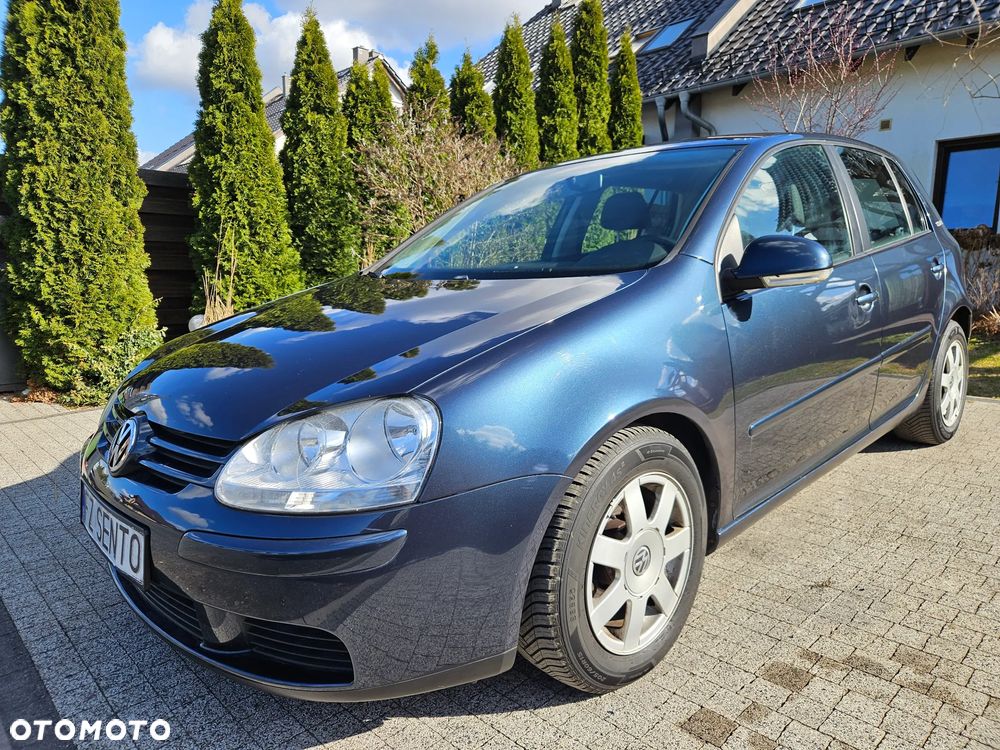 Volkswagen Golf 1.6 Tour - 1