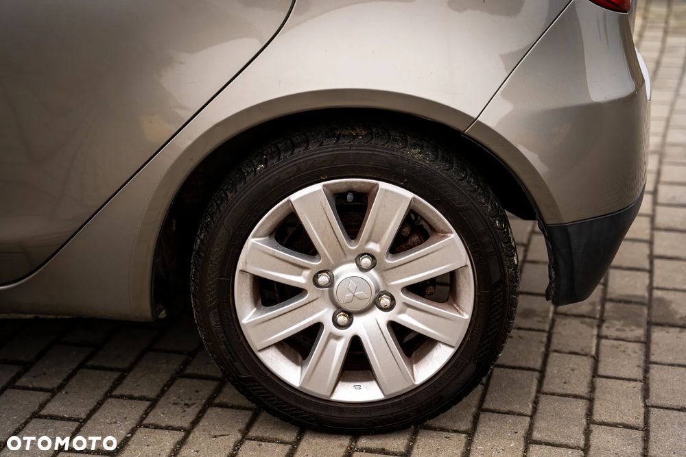 Mitsubishi Colt 1.3 Automatik Intense - 17