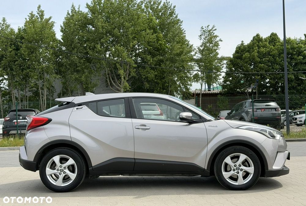 Toyota C-HR - 13