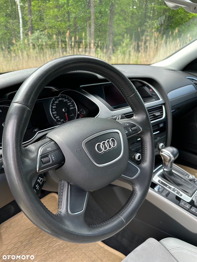 Audi A4 Avant 2.0 TDI DPF multitronic Ambiente - 15