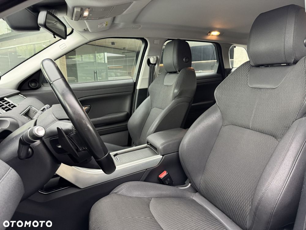 Land Rover Range Rover Evoque - 12