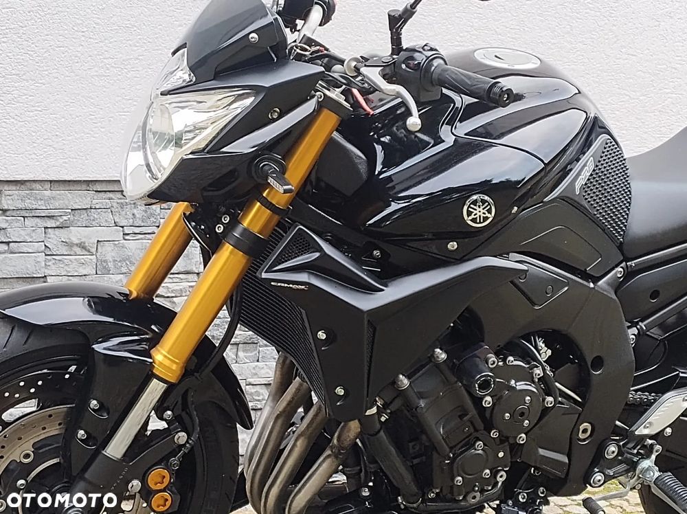 Yamaha FZ8 - 19