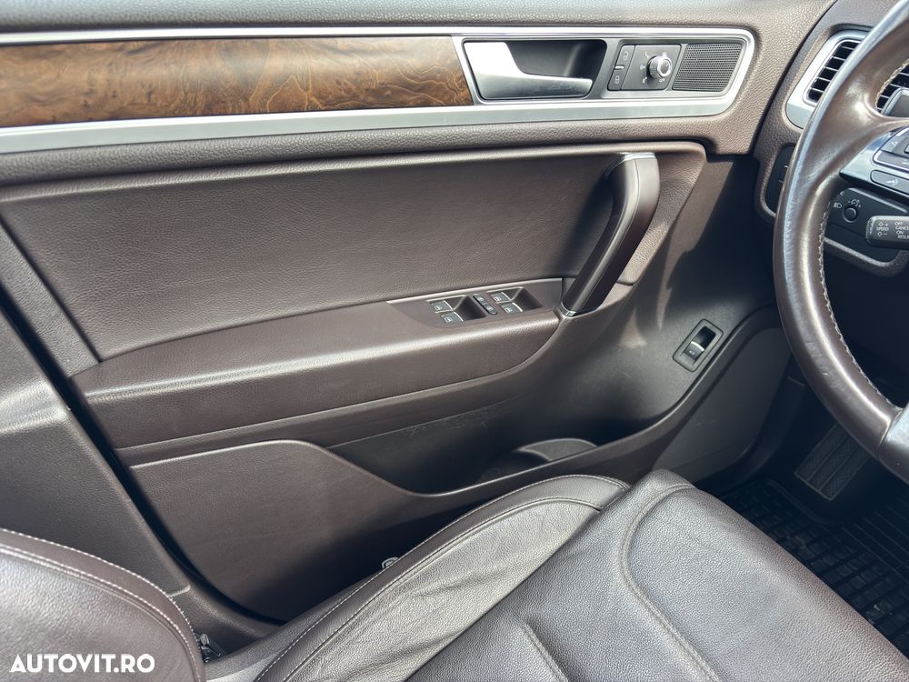 Volkswagen Touareg 3.0 V6 TDI BMT Terrain Tech - 18