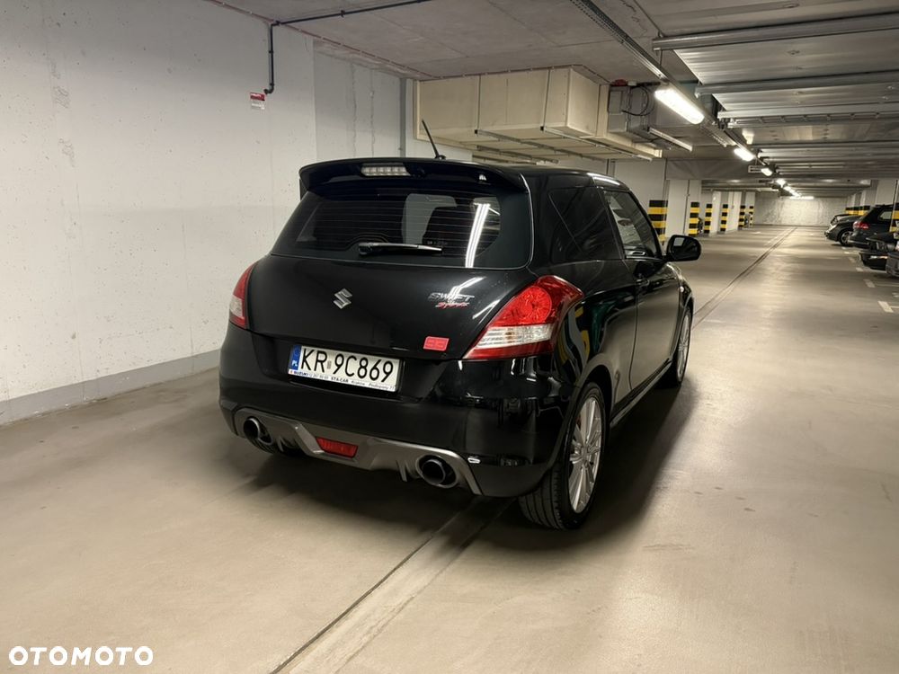 Suzuki Swift - 3