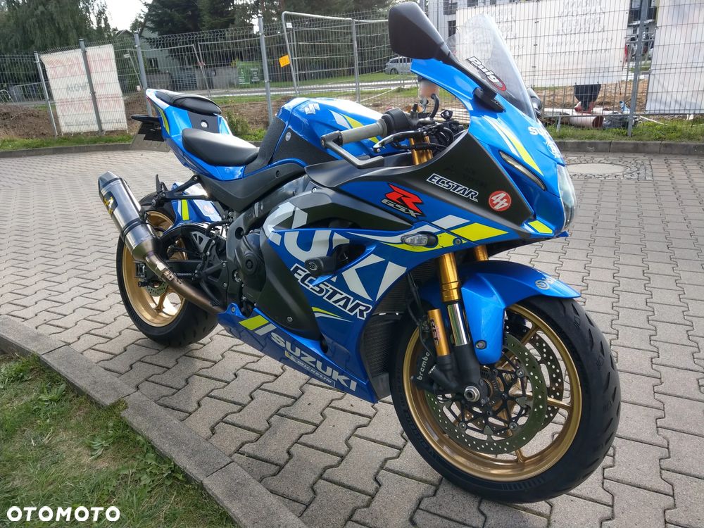 Suzuki GSX-R - 1