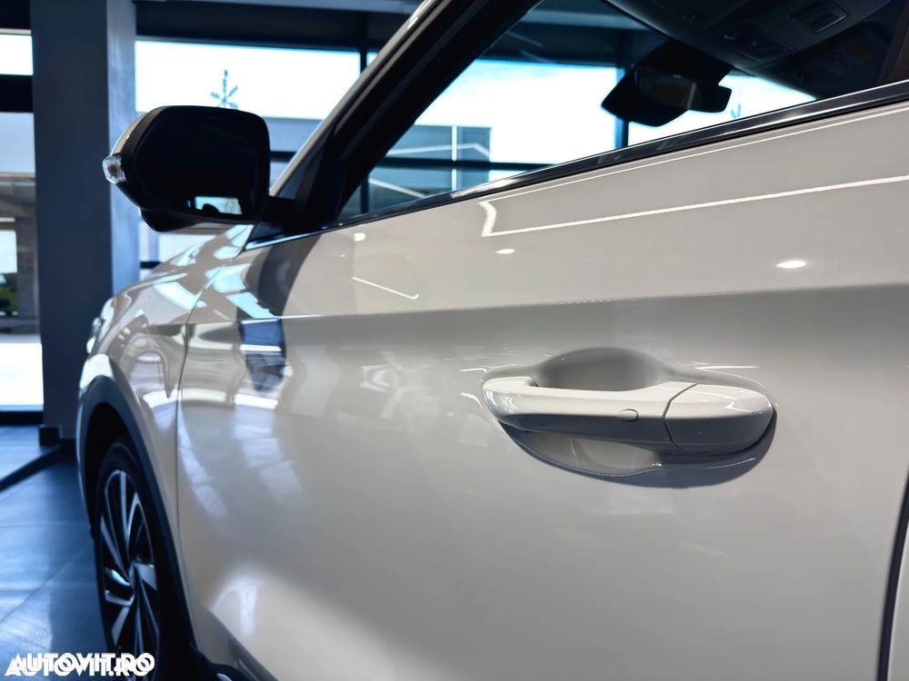 MG ZS HEV 1.5 GSI AT Exclusive - 3