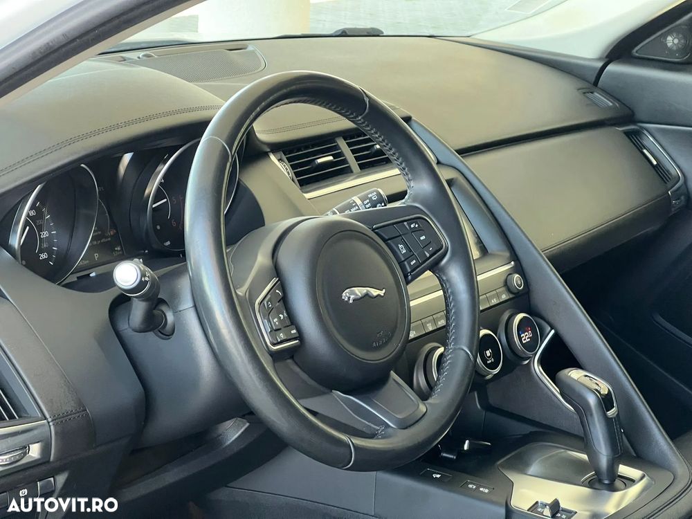 Jaguar E-Pace D180 AWD Aut. R-Dynamic S - 17