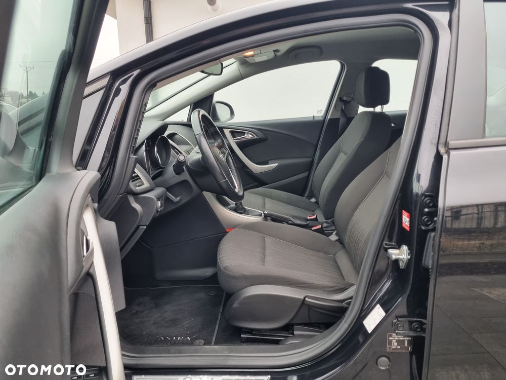 Opel Astra 1.4 Turbo Cosmo - 17