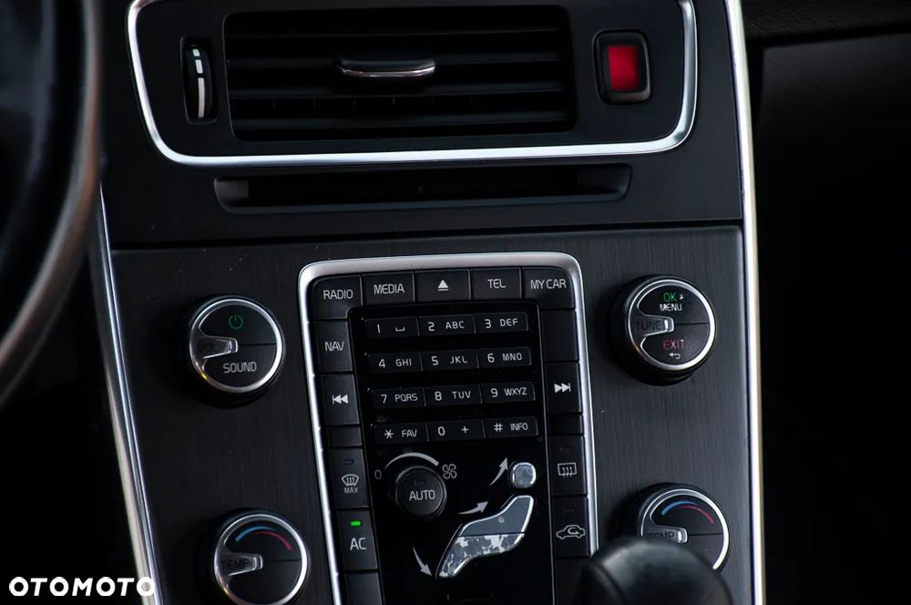 Volvo S60 D4 Summum - 35