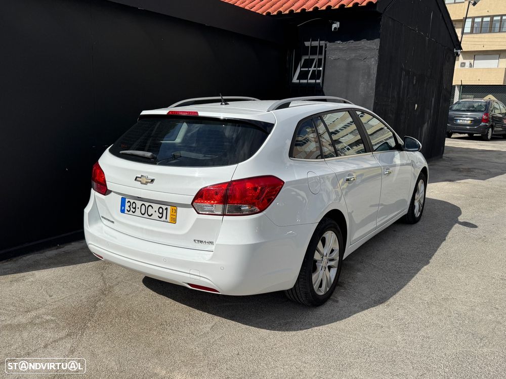 Chevrolet Cruze SW - 4