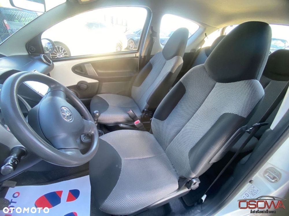 Toyota Aygo - 21