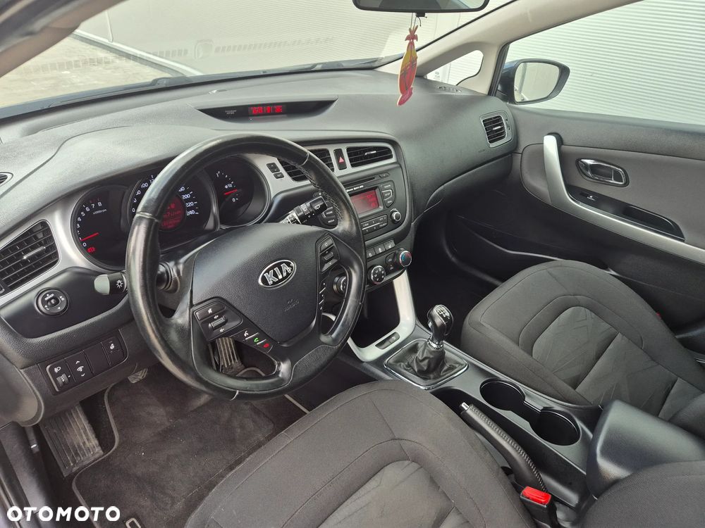 Kia Ceed 1.4 CVVT Edition 7 - 17