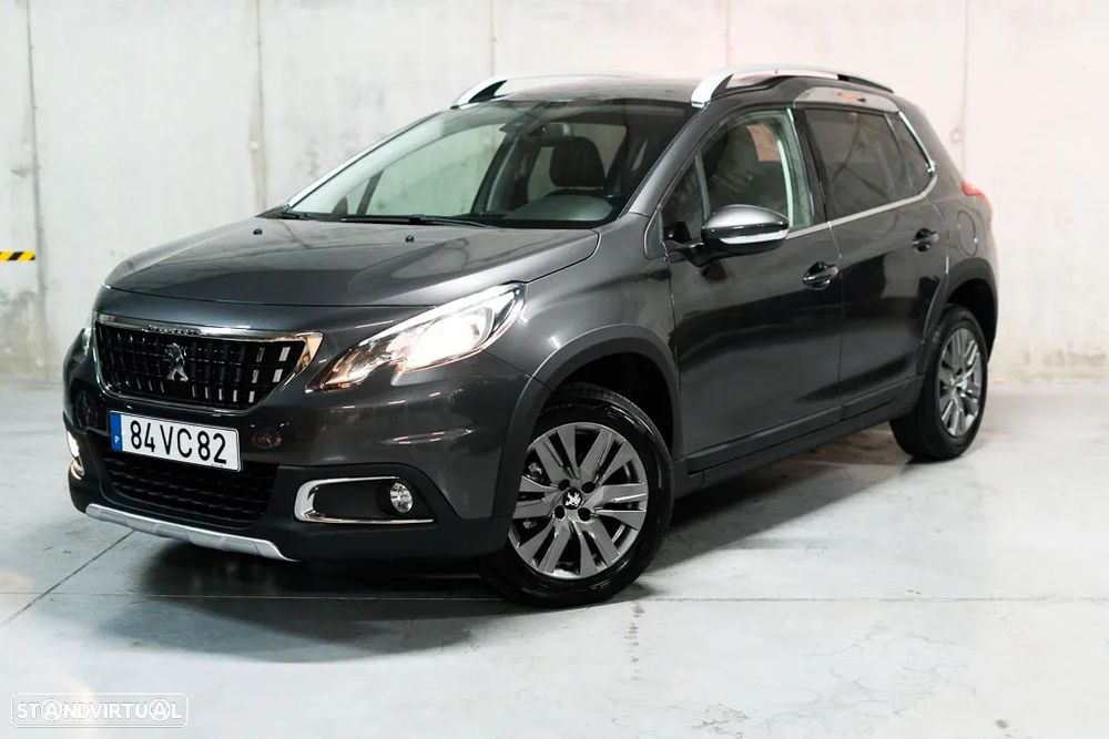 Peugeot 2008 1.2 PureTech Allure - 3