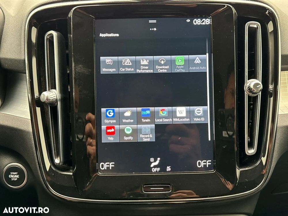 VOLVO XC40 2021 — imagine 13