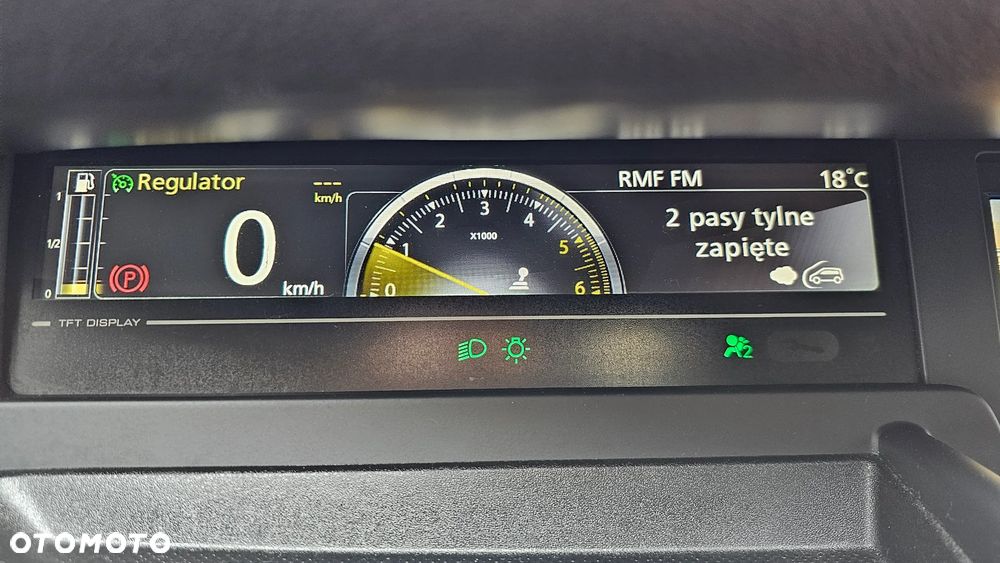 Renault Scenic - 24