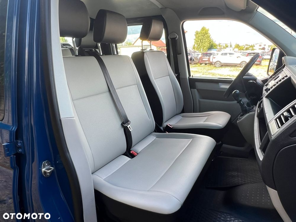 Volkswagen Transporter T6 DOKA 6 osobowy - 12