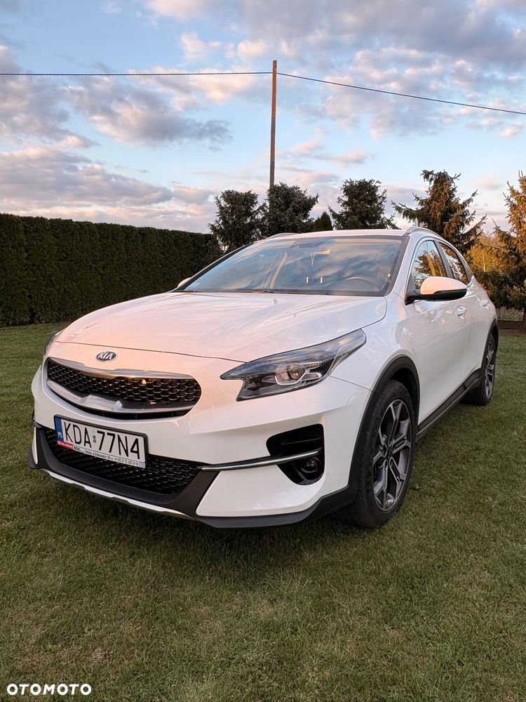 Kia XCeed 1.5 T-GDI L DCT - 2