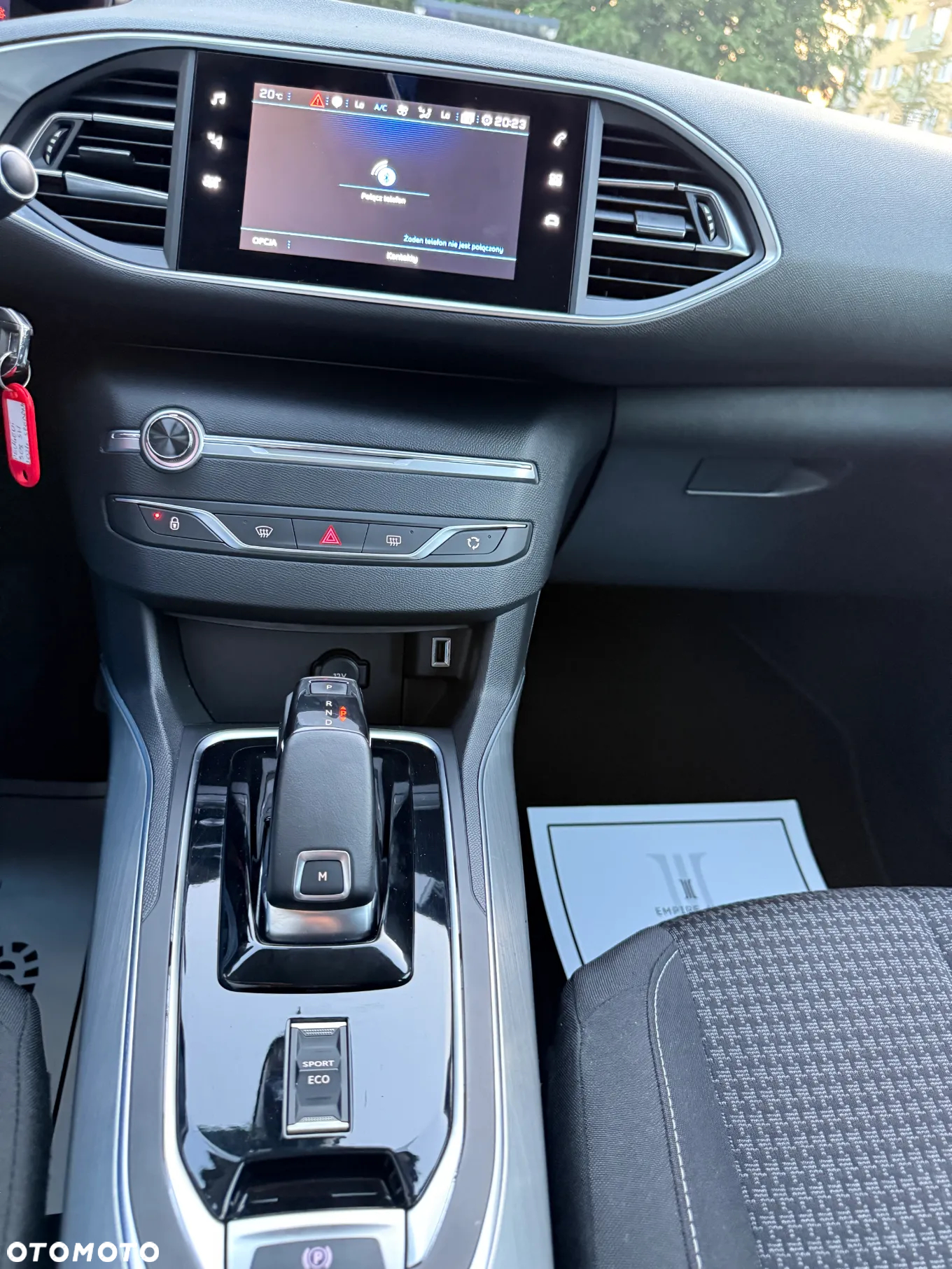 Peugeot 308 1.5 BlueHDi Active Pack Business S&S EAT8 - 39