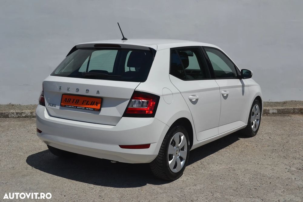 Skoda Fabia 1.0 TSI 95 CP Selection - 11
