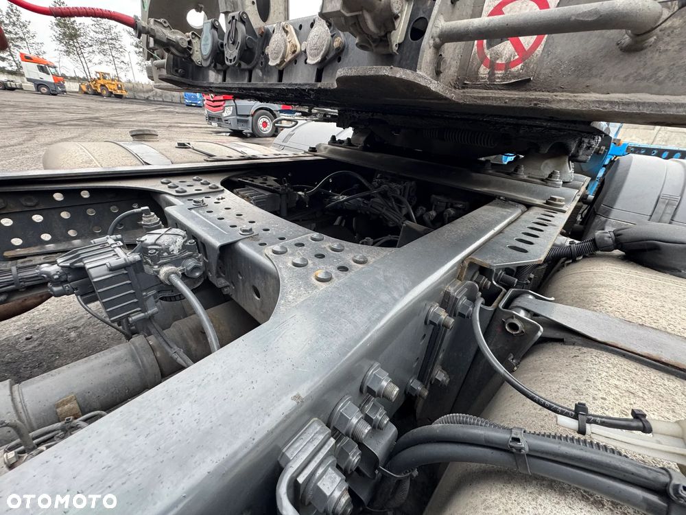 Mercedes-Benz Actros 1842 - 7