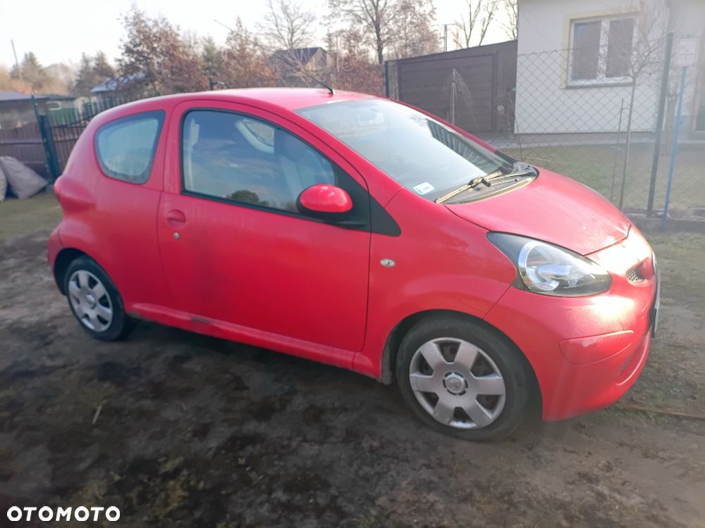 Toyota Aygo - 1