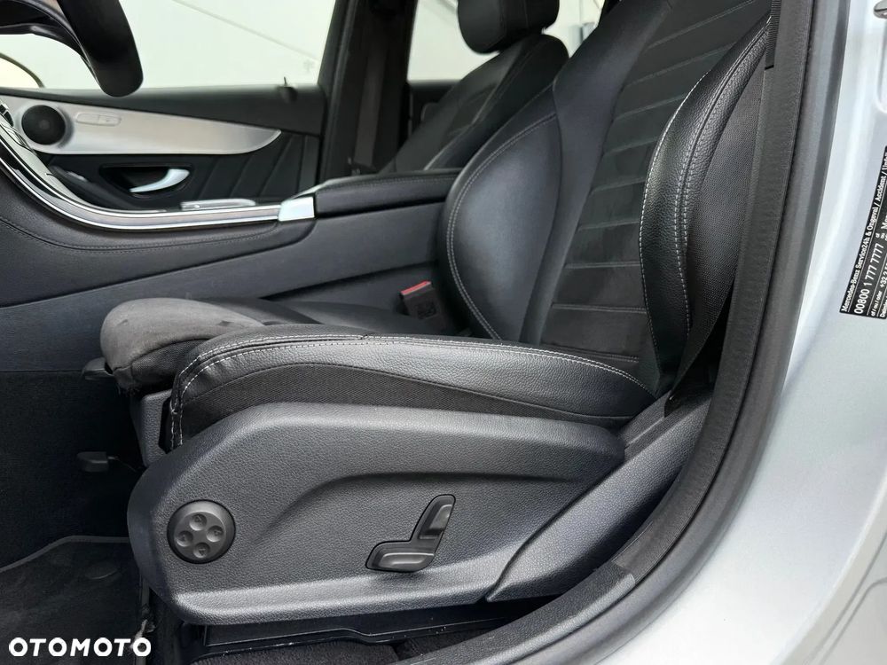 Mercedes-Benz GLC 200 d 4Matic 9G-TRONIC AMG Line Plus - 23