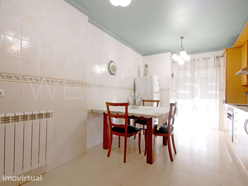 Apartamento T3 com excelentes áreas, conforto e localização privile... - Grande imagem: 4/32