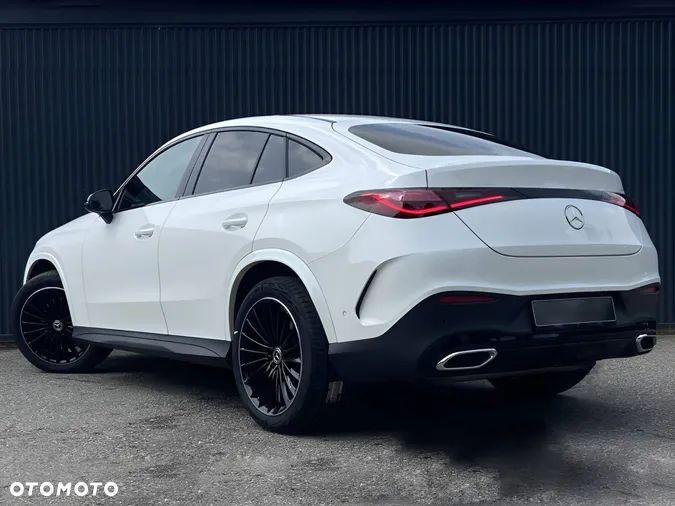 Mercedes-Benz GLC 220 d 4-Matic - 4