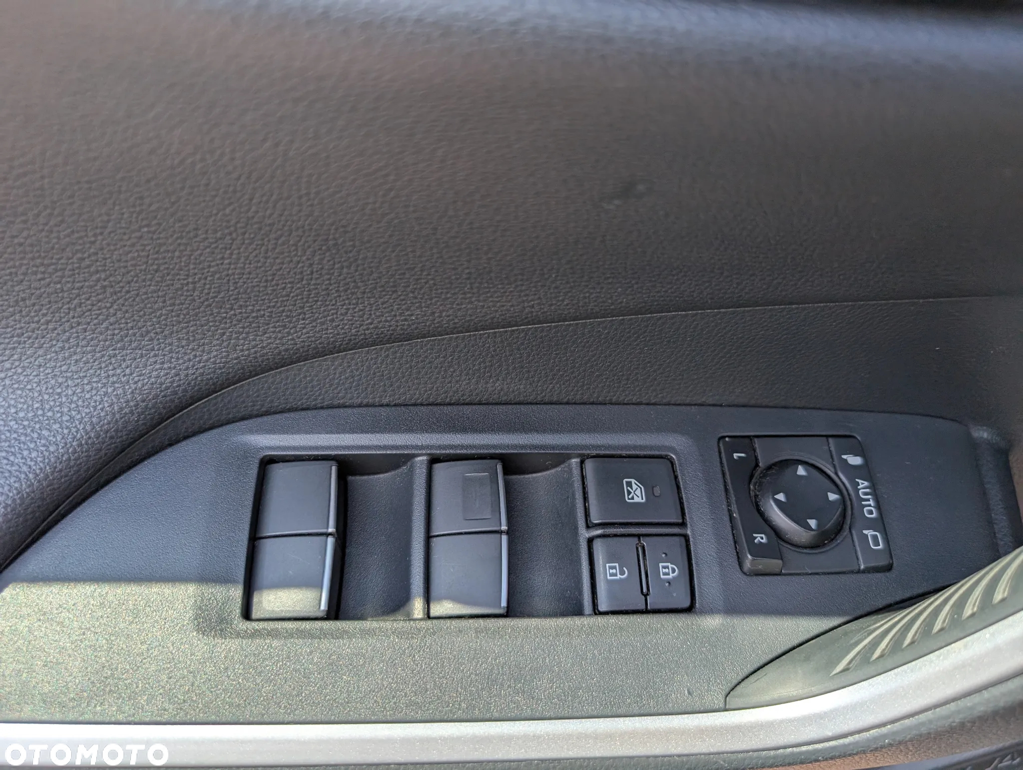 Toyota RAV4 - 17