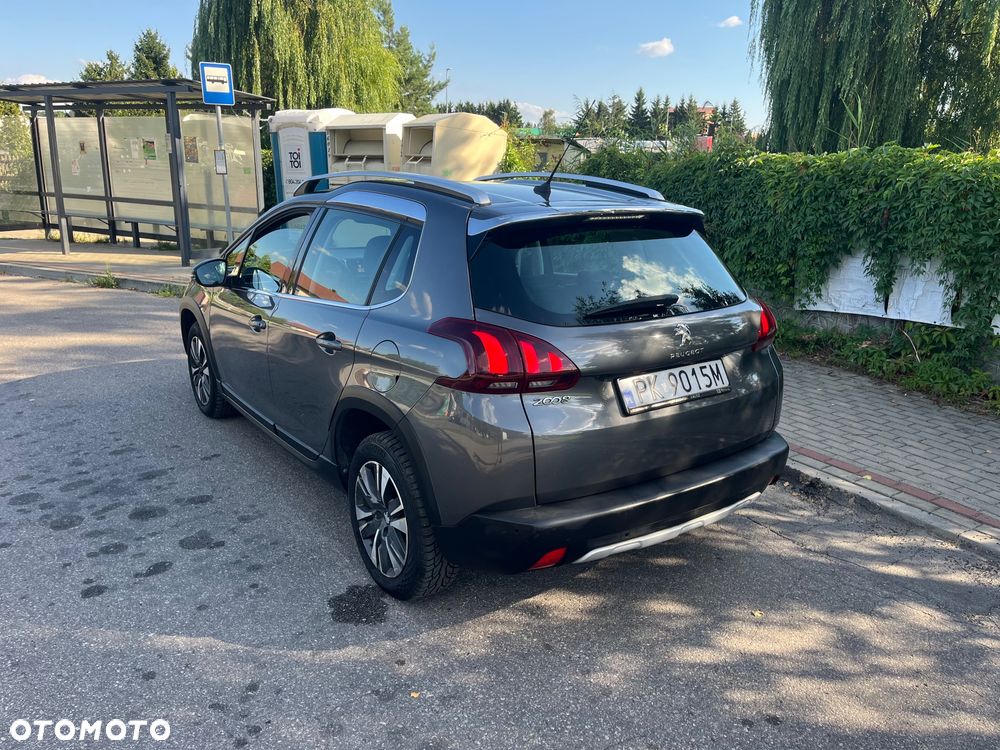 Peugeot 2008 - 4
