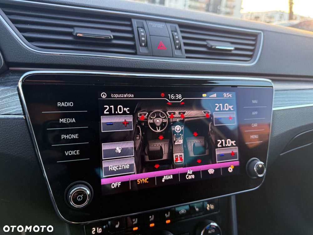 Skoda Superb 2.0 TDI Style DSG - 17