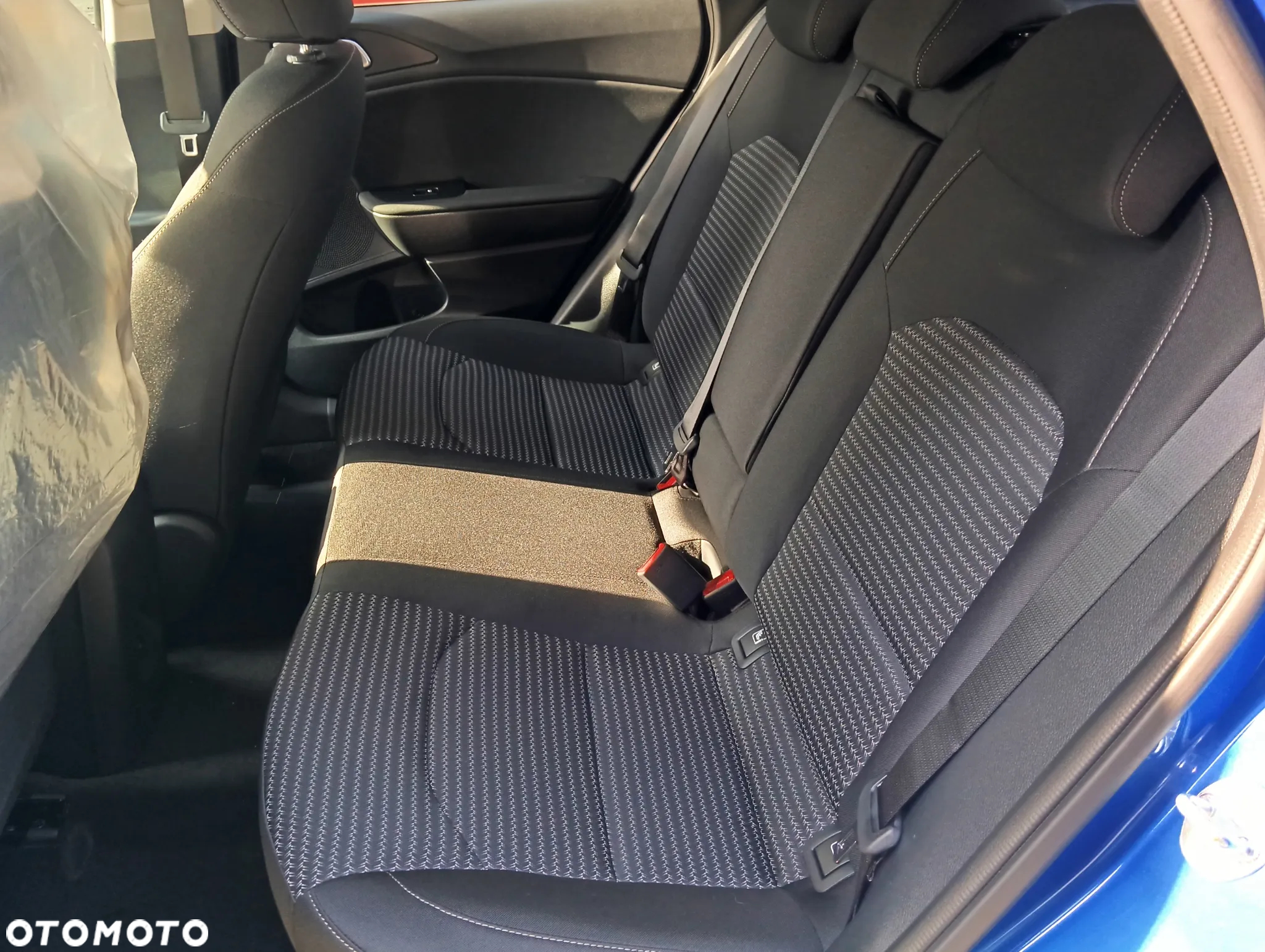Kia XCeed 1.5 T-GDI M - 17