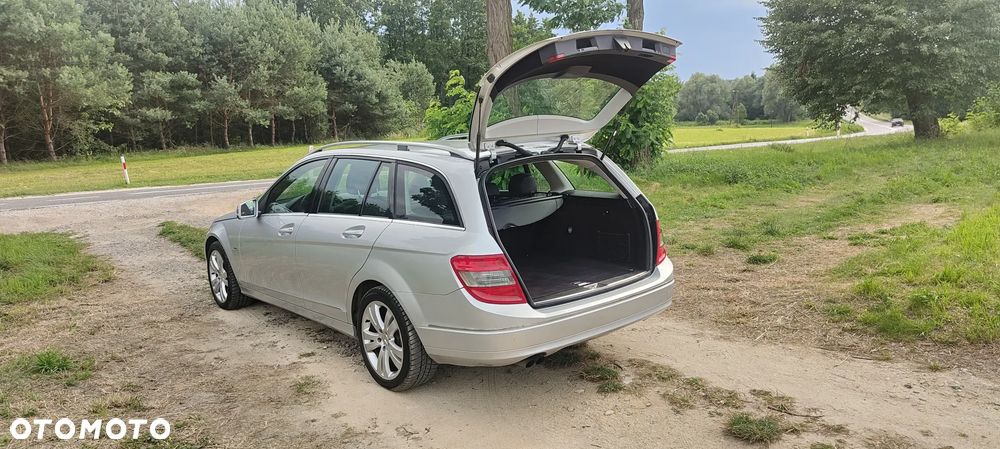 Mercedes-Benz Klasa C 180 Kompressor Avantgarde - 27