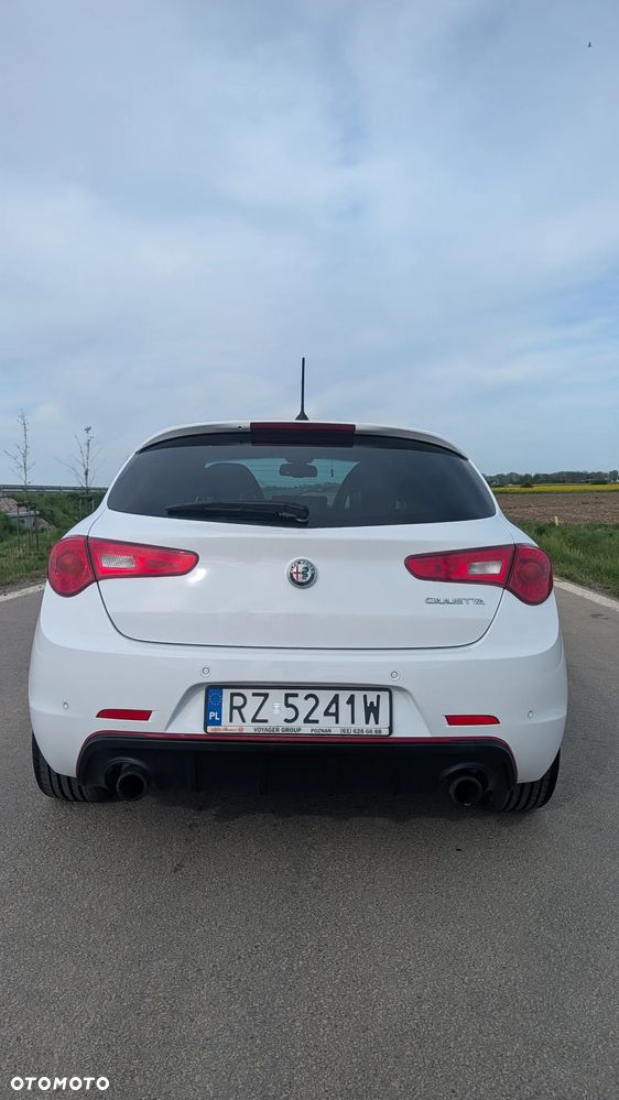 Alfa Romeo Giulietta 1750 TBi Veloce TCT - 24