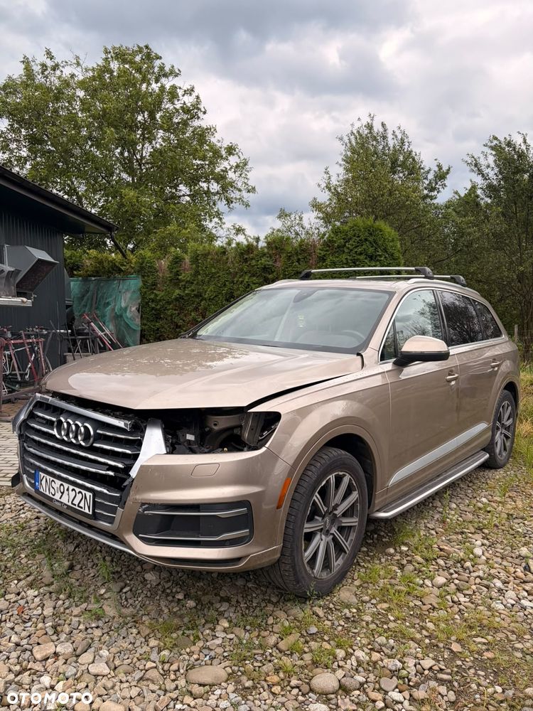 Audi Q7 - 3